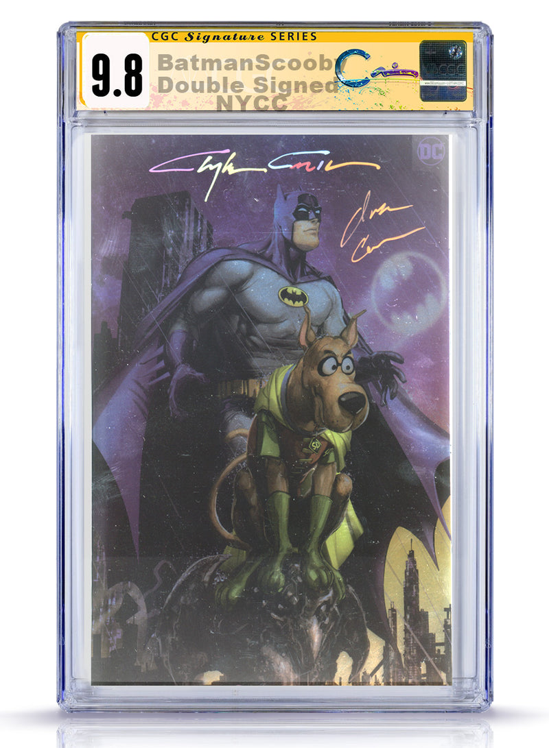 DOUBLE SIGNED  CGC Signature Series Infinity Signed + Ivan Cohen (Writer) NYCC Batman Scooby Doo Mysteries Wraparound Variant
